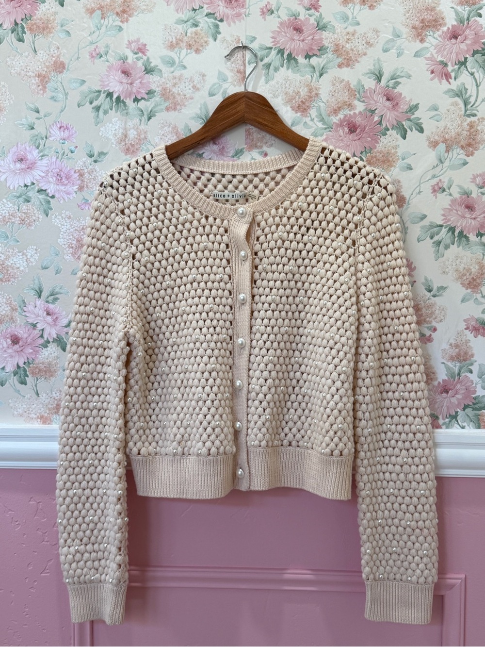Alice + Olivia Cream Pearl-Button Bobble Knit Cardigan